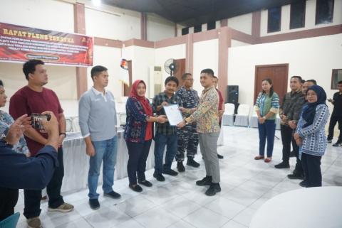 dokumentasi penyerahan BA Pleno 