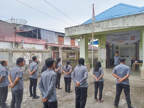 apel pagi rutin