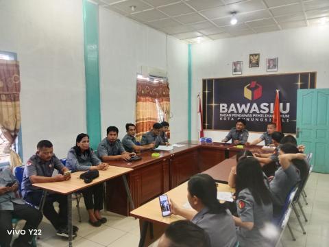 rapat rutin